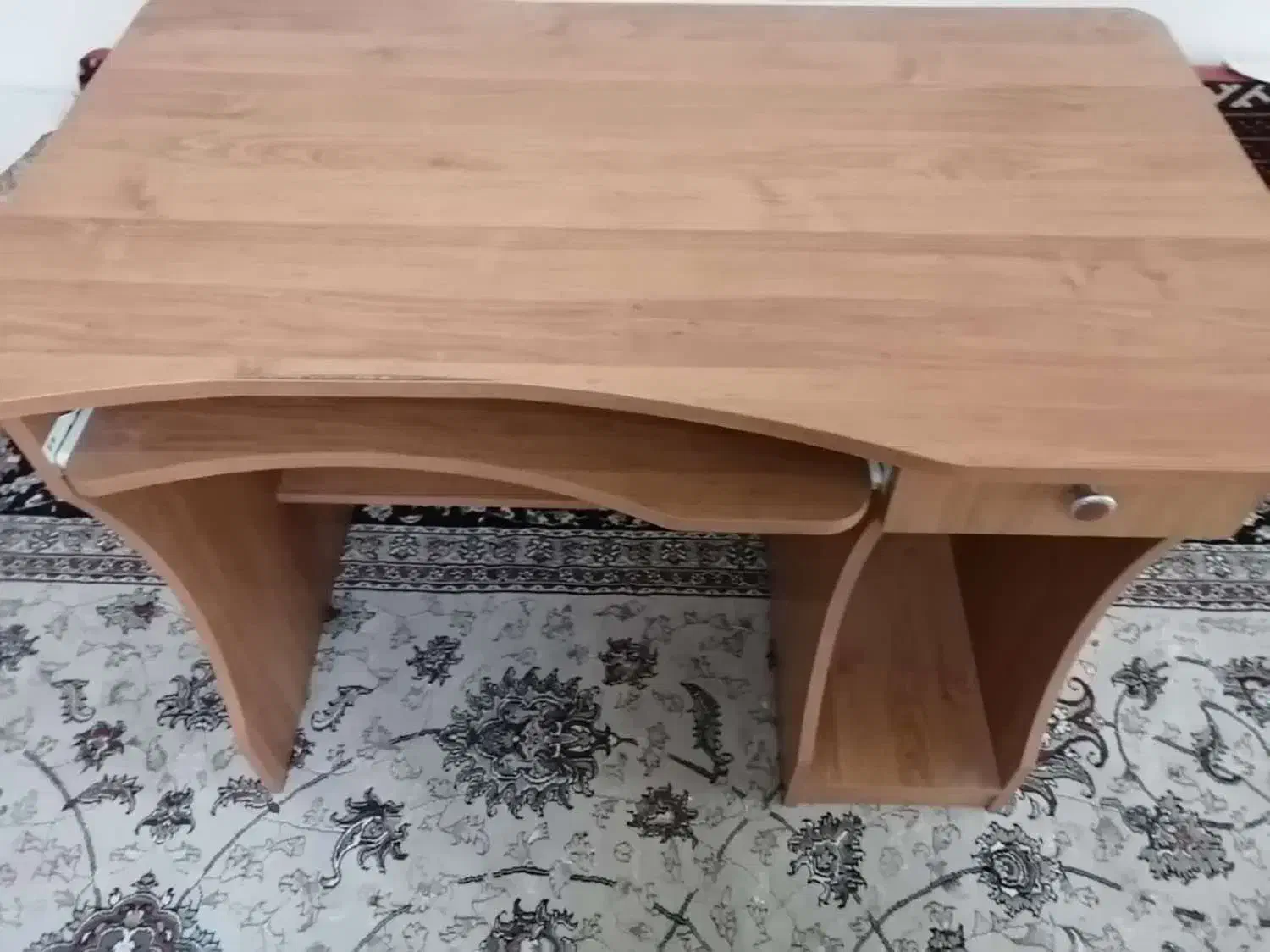 میز کامپیوتر|میز تحریر و کامپیوتر|بیرجند, |دیوار