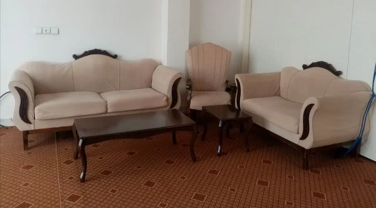 مبل و میز|مبلمان خانگی و میز عسلی|اصفهان, شفق|دیوار