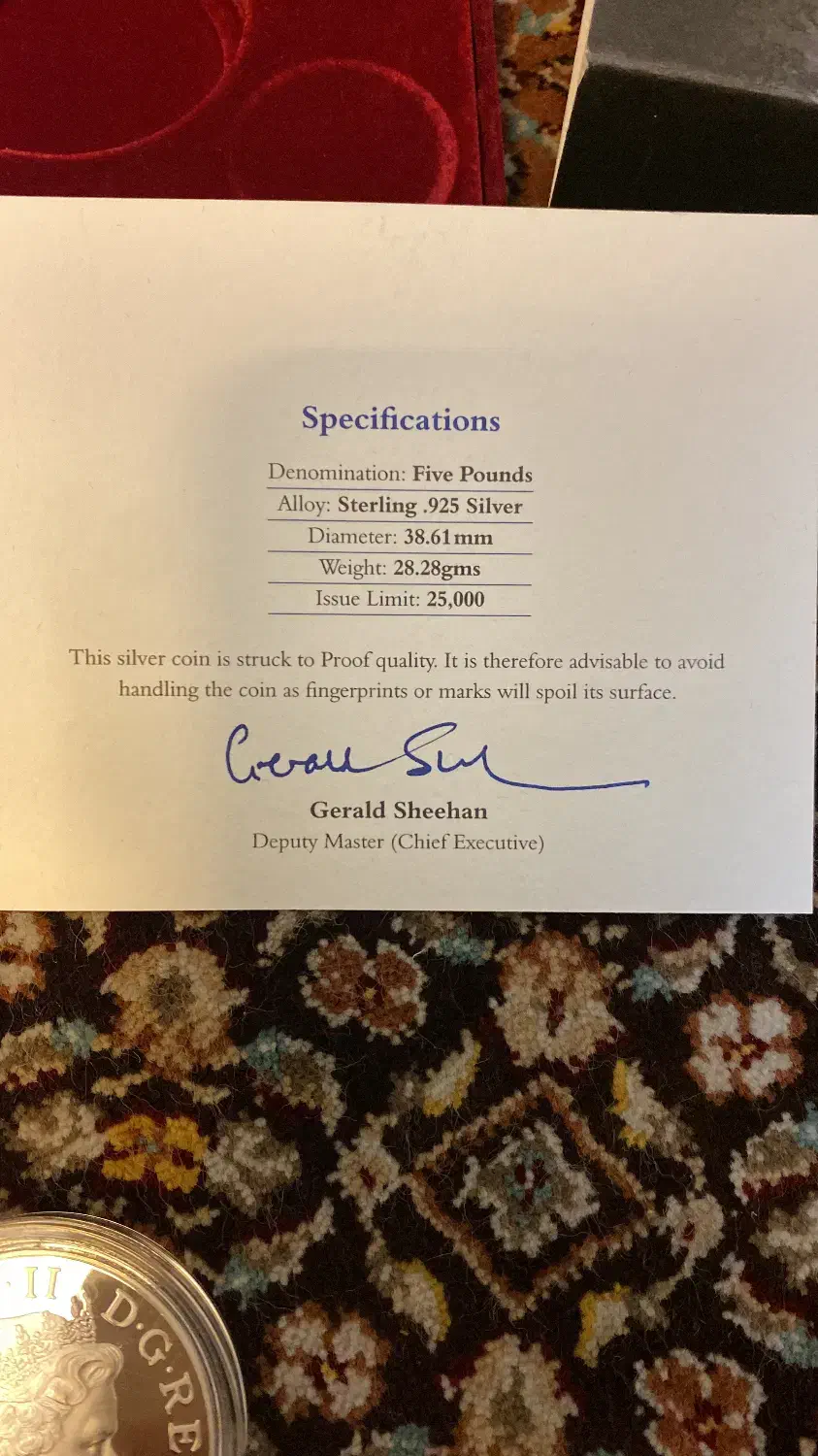 تعدادی سکه نقره و طلای خارجی با کاور کریستالی|کلکسیون سکه، تمبر، اسکناس|تهران, شهرآرا|دیوار