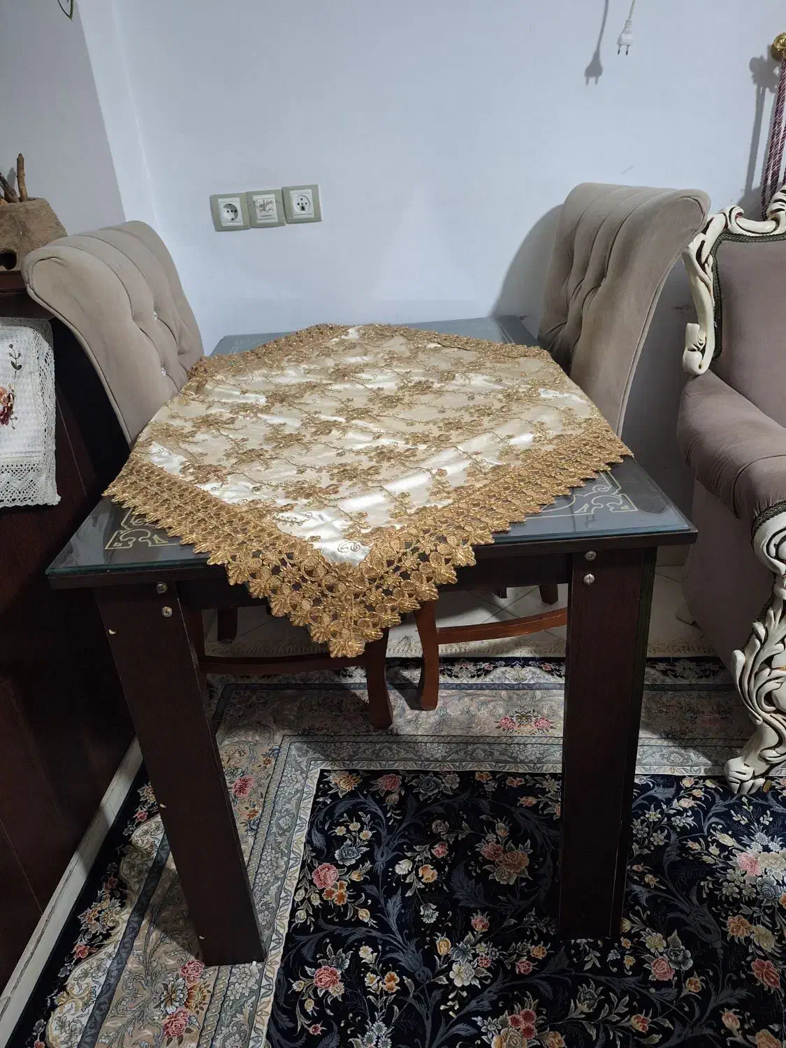 میز ناهار خوری|میز و صندلی غذاخوری|چالوس, |دیوار