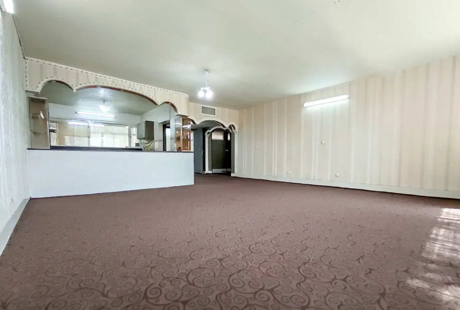 آپارتمان تک واحدی محله آ۳ طبقه همکف راه مجزا|فروش آپارتمان|فولادشهر, A3|دیوار