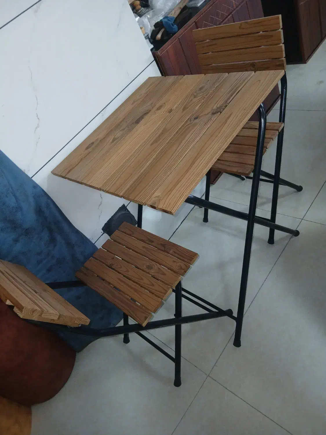 میز و تحریر و میز و صندلی تاشو|میز تحریر و کامپیوتر|اردبیل, |دیوار