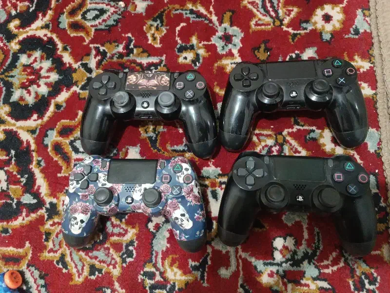 دسته پی اس 4|کنسول، بازی ویدئویی و آنلاین|قم, حمام تالار|دیوار