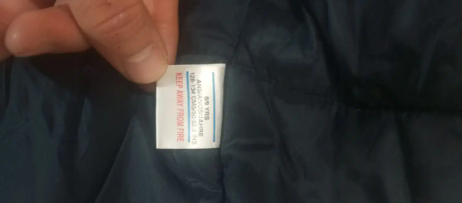 نیم بوت کاپشن|کیف، کفش، کمربند|صدرا-فارس, فاز ۱|دیوار