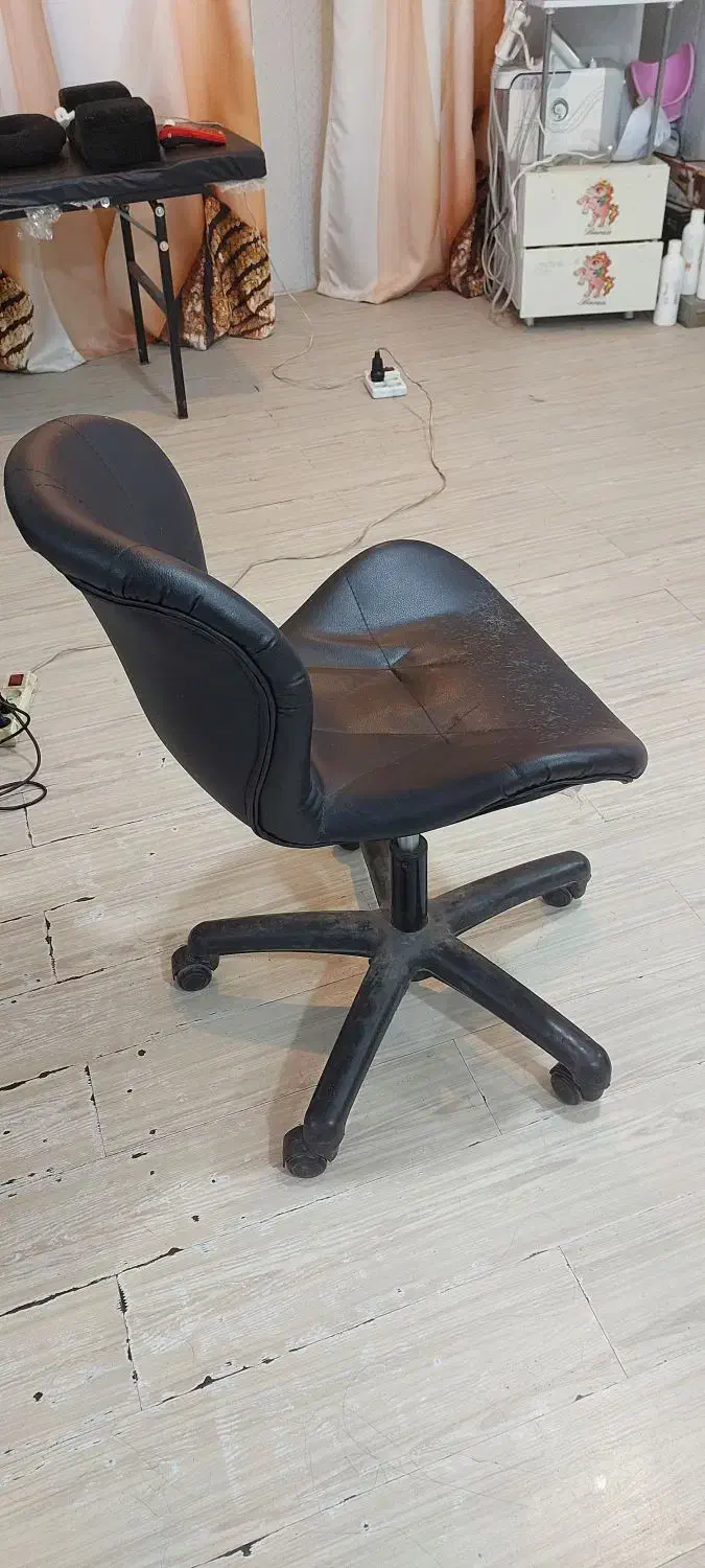 لوازم آرایشگاه زنانه|آرایشگاه و سالنهای زیبایی|نیشابور, بنیاد شهید|دیوار