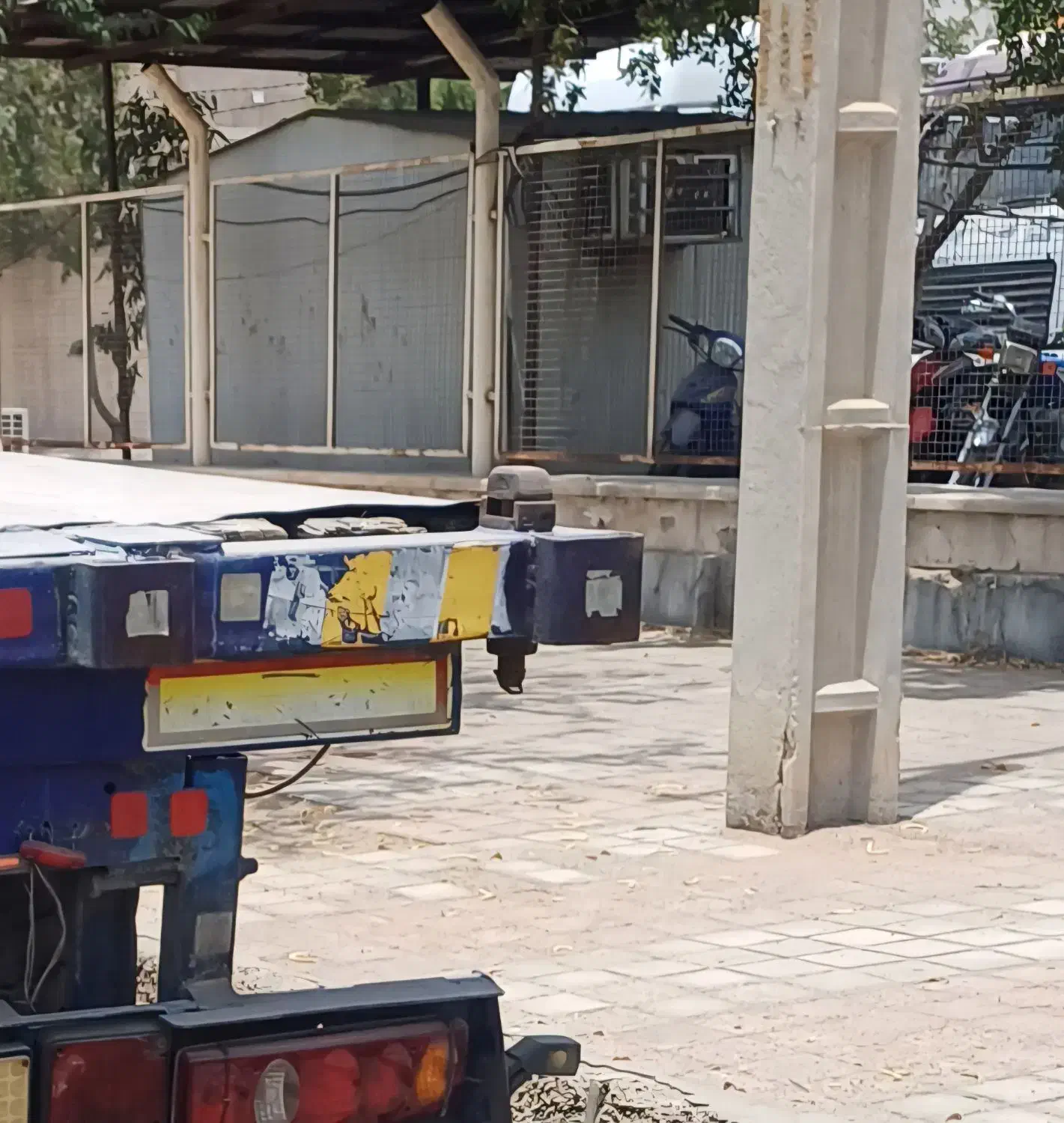 کفی سه محور|قطعات یدکی و لوازم جانبی|شیراز, حومه شیراز|دیوار