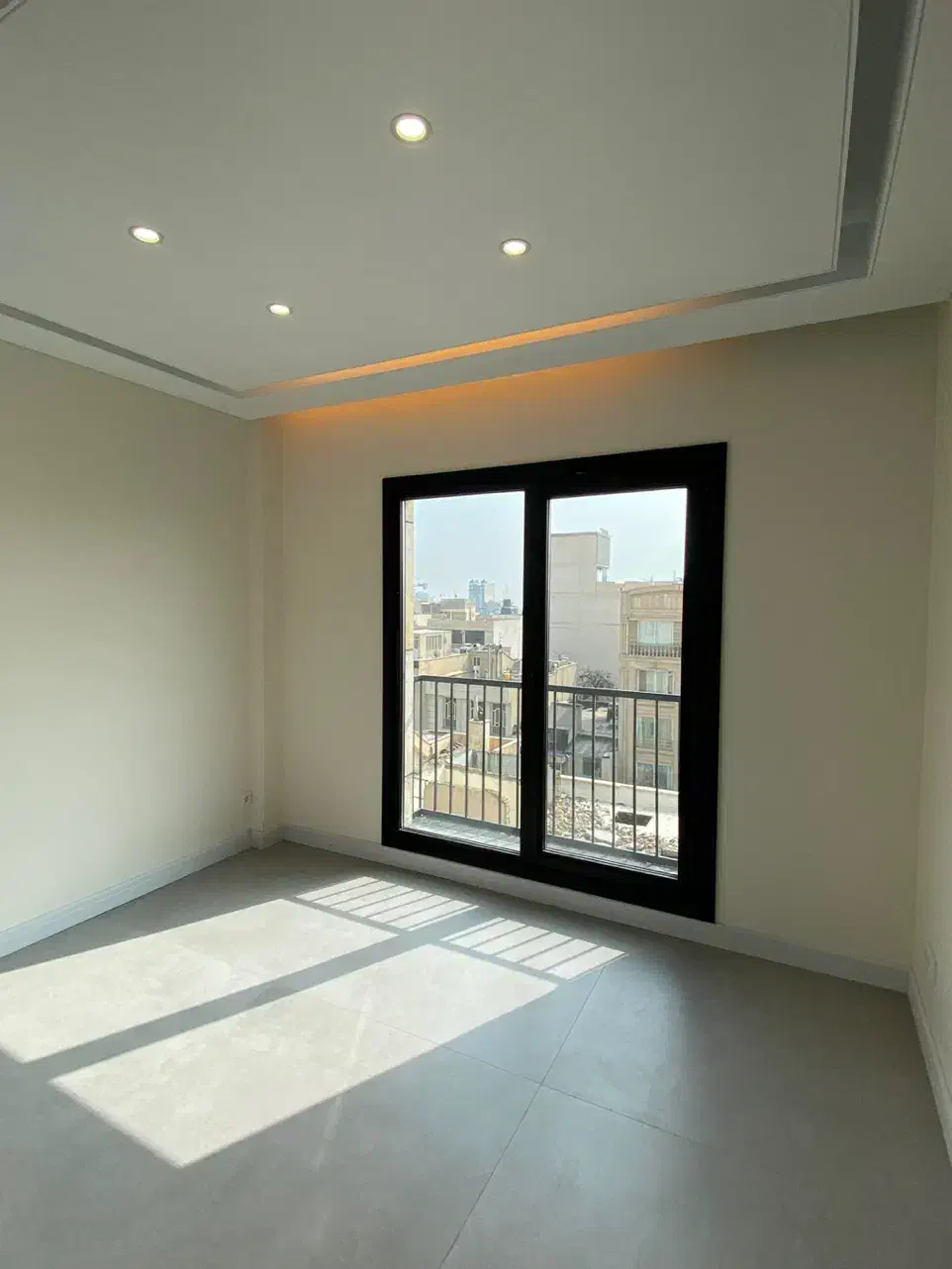 ۱۱۹ متر ۲ خواب تک واحدی سهروردی شمالی آپادانا