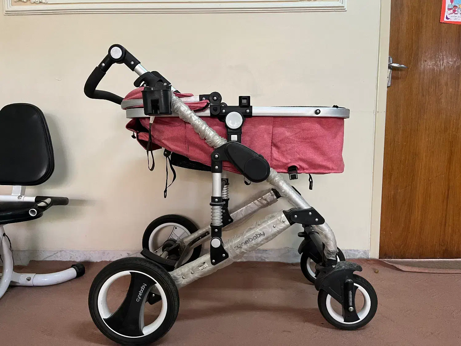 کالسکه کودک cynebaby آمریکایی|کالسکه و لوازم جانبی|نجف‌آباد, سعدی|دیوار
