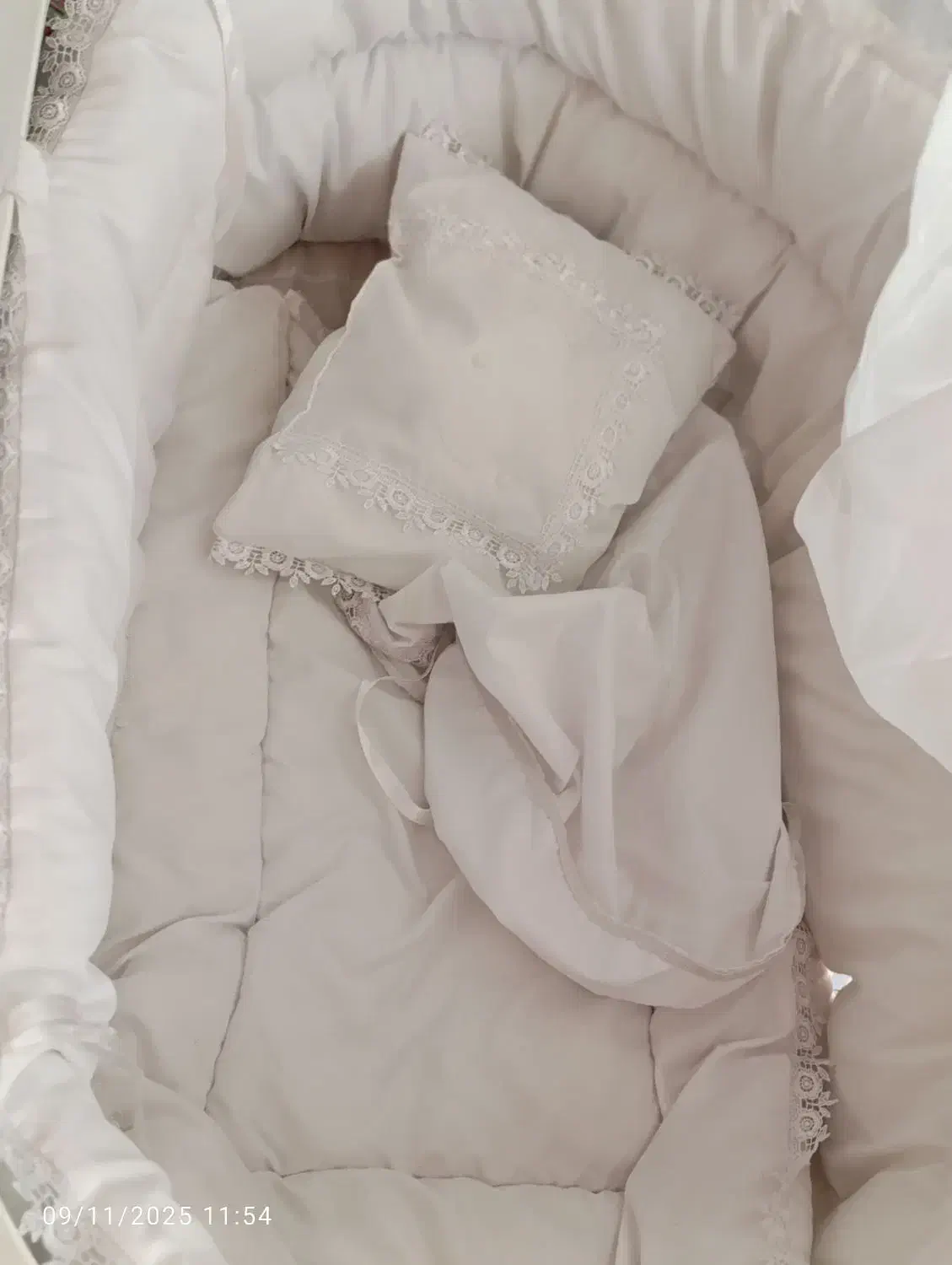 گهواره وتخت کنارمادر|اسباب و اثاث بچه|نجف‌آباد, دلگشا|دیوار