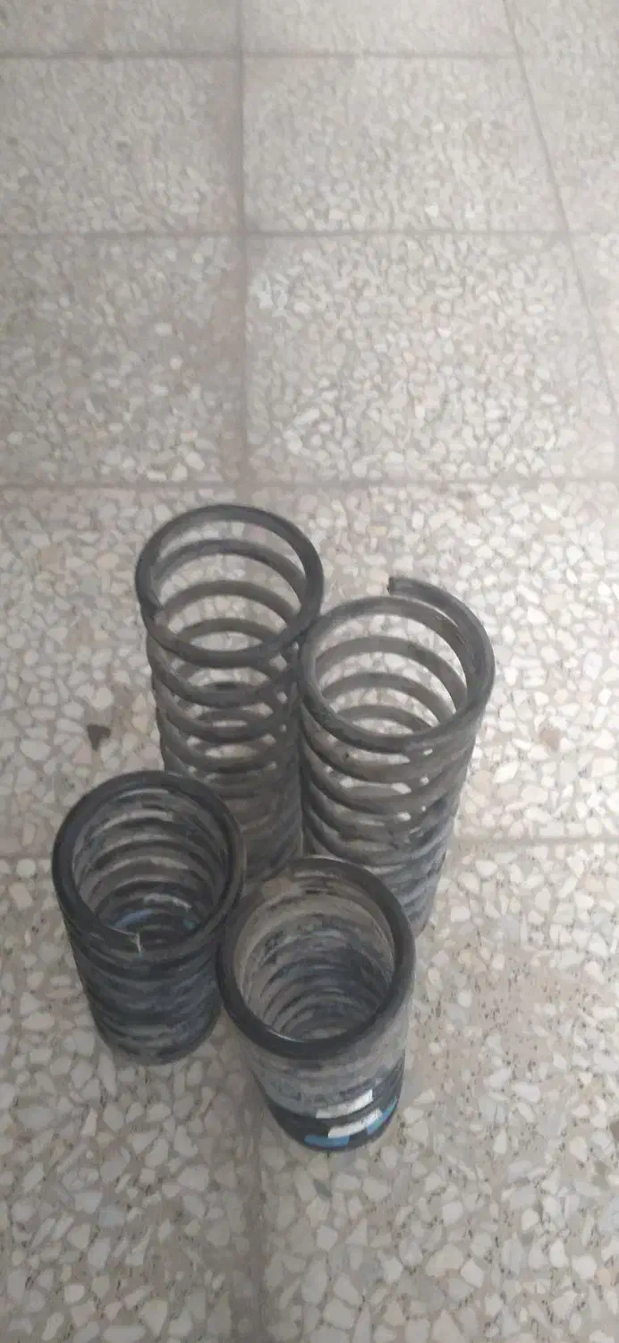 فنر فابریک و اگزور پراید کیت مکش و جک پژو|قطعات یدکی و لوازم جانبی|اصفهان, سعادت‌آباد|دیوار