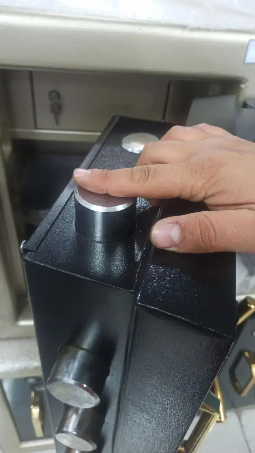 گاوصندوق ۴۰۰kdj guard|ابزارآلات|اهواز, سخیریه|دیوار