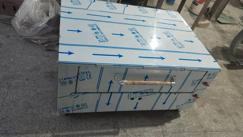 فرریلی و صندوقی پیتزا|کافیشاپ و رستوران|اصفهان, قهجاورستان|دیوار