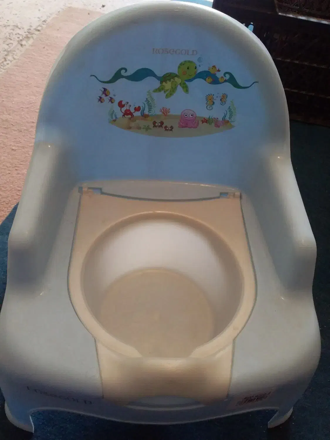 دستشویی بچه گانه|اسباب و اثاث بچه|ارومیه, |دیوار