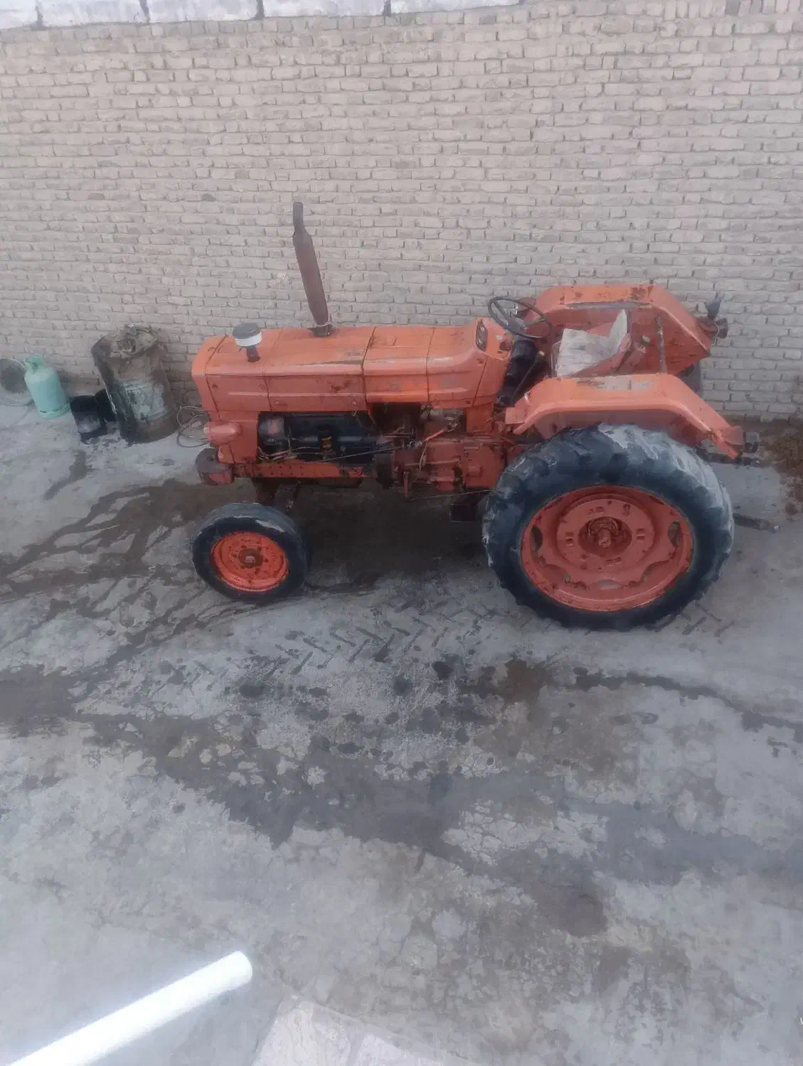 تراکتور رومانی درجه یک|خودرو سنگین|سردرود, |دیوار