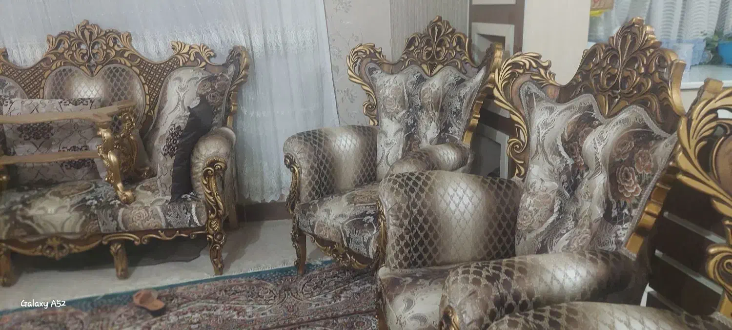 مبل سلطنتی ۹نفره|مبلمان خانگی و میز عسلی|بروجرد, |دیوار