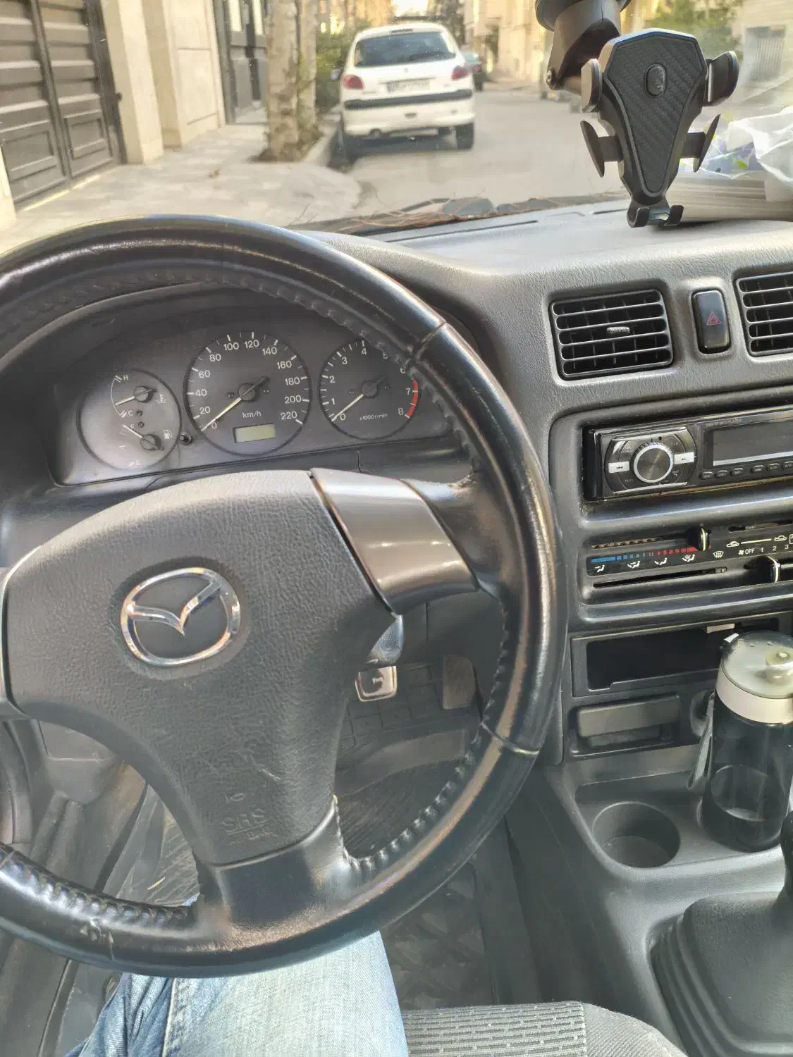 مزدا۳۲۳f|خودرو سواری و وانت|مشهد, راهنمایی|دیوار