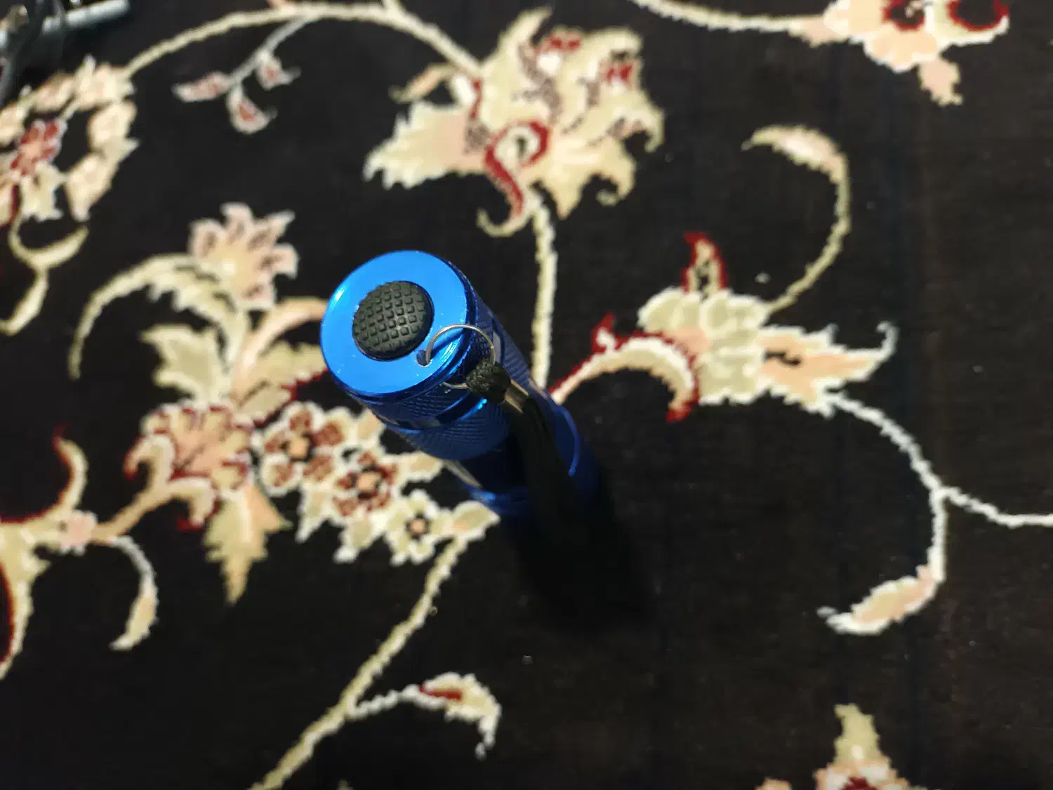 چراغ قوه جیبی|کوهنوردی و کمپینگ|شاهین‌شهر, خانه کارگر|دیوار