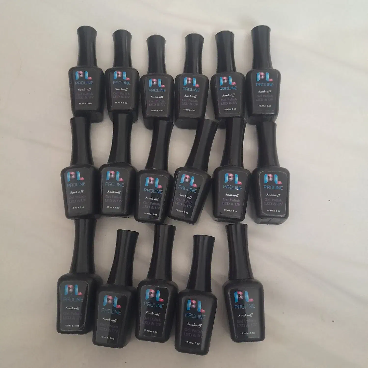 فروش تمام وسایل کاشت ناخن همراه کیف وسایل|آرایشی، بهداشتی، درمانی|کرمانشاه, |دیوار