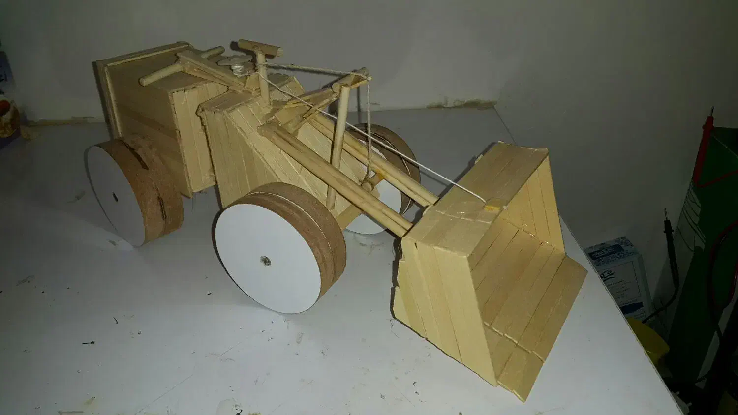 ماکت لودر چوبی|مجسمه، تندیس، ماکت|اردبیل, |دیوار