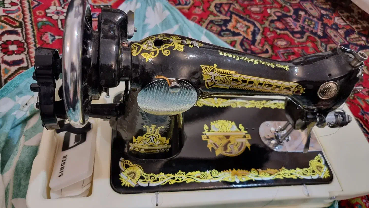 چرخ خیاطی|چرخ خیاطی و ریسندگی|خوی, |دیوار