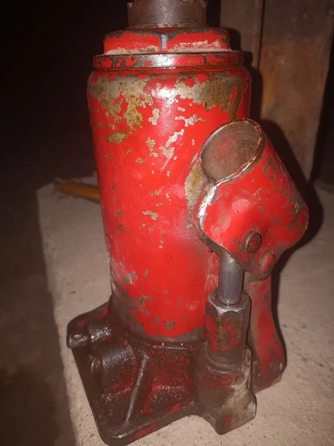 جک روغنی|ابزارآلات|ماهان, |دیوار