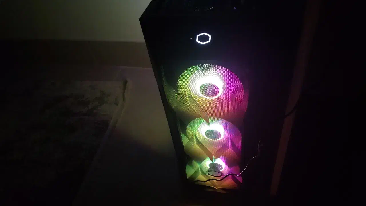 مشخصات تو عکس هست بازم سوالی چیزی دارین زنگ بزنید|رایانه رومیزی|سیرجان, |دیوار