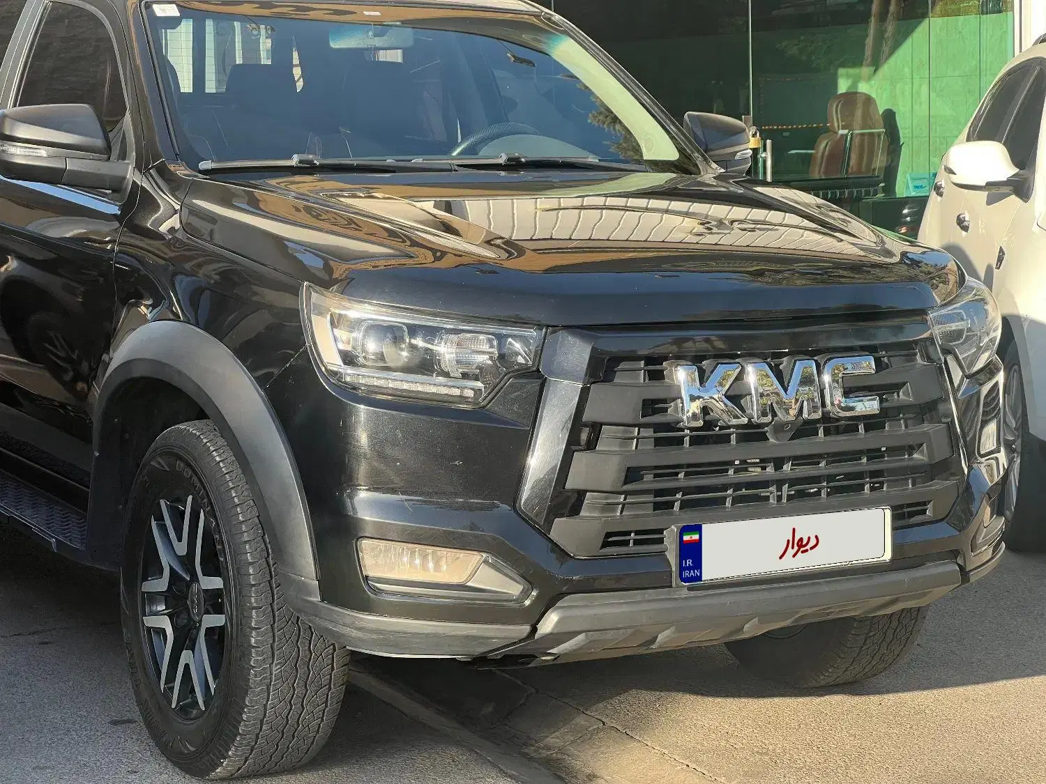 Kmc t8 1401|خودرو سواری و وانت|تهران, تهرانپارس جنوبی|دیوار