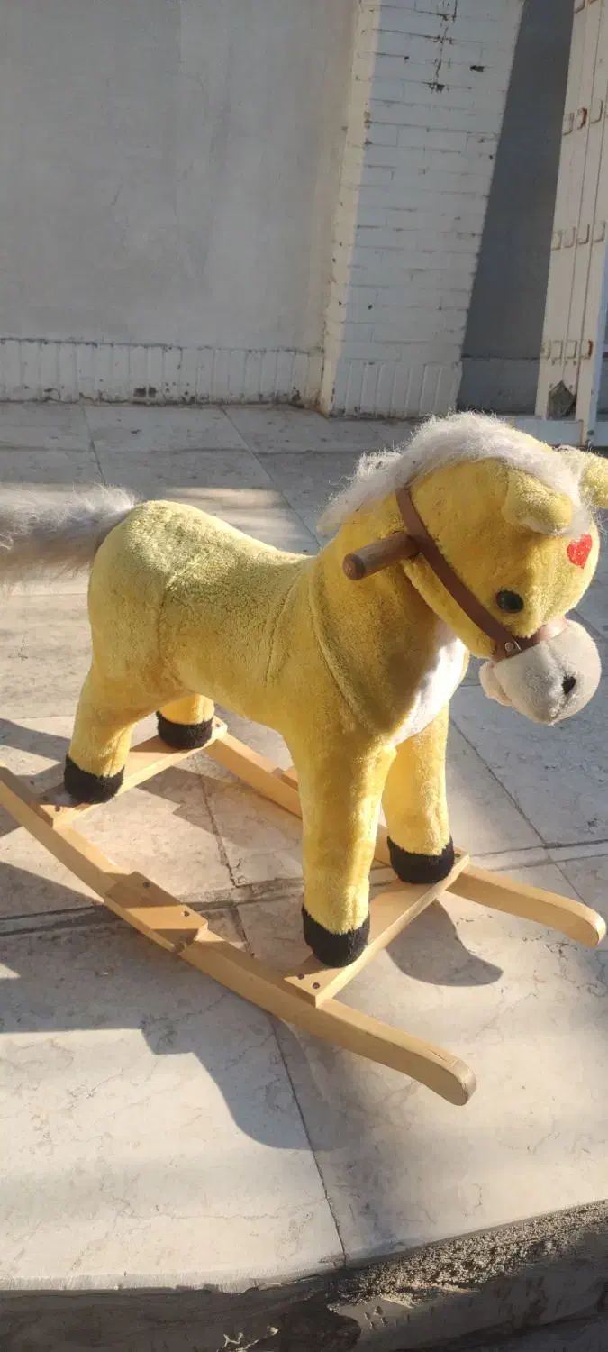 اسب باطری خور|اسباببازی بچه|اندیشه, اندیشه فاز ۵|دیوار