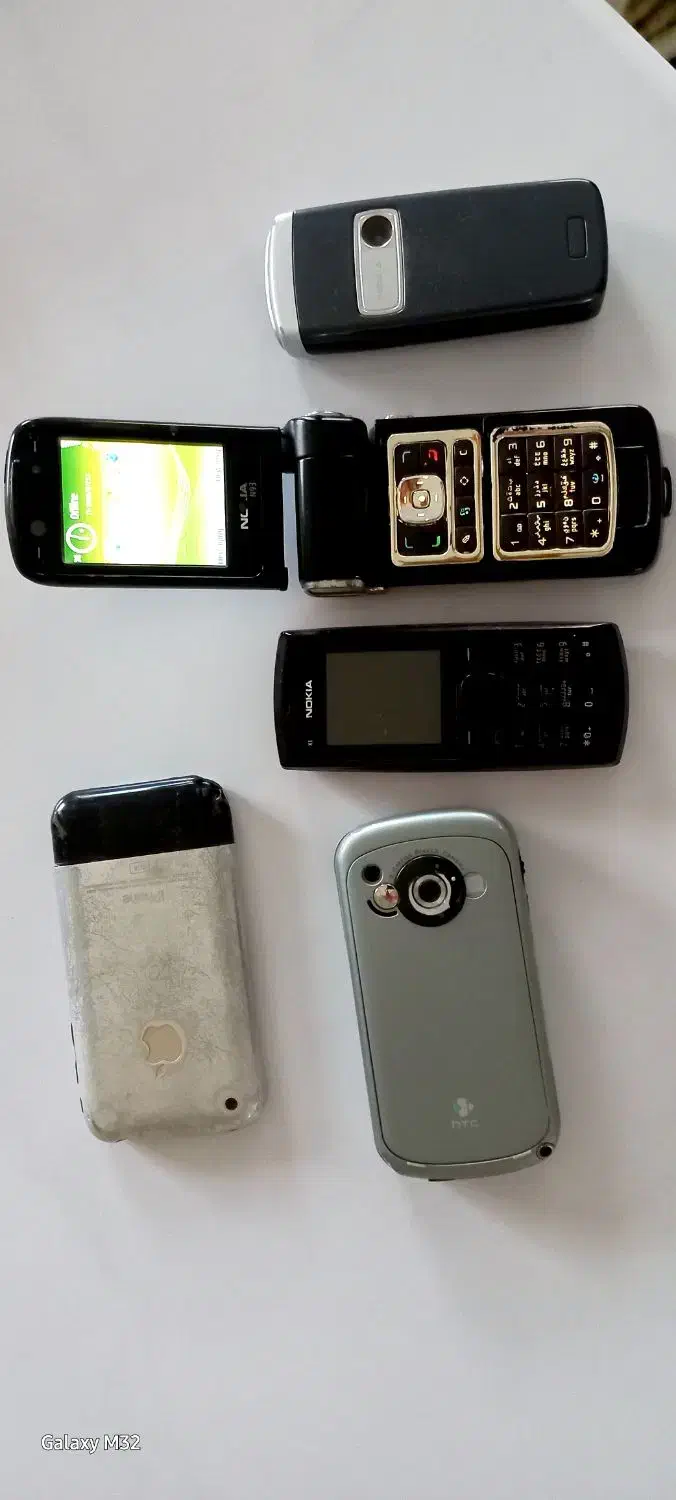 گوشی همراه نیاز به تعمیر|موبایل|تهران, فلسطین (میدان انقلاب)|دیوار