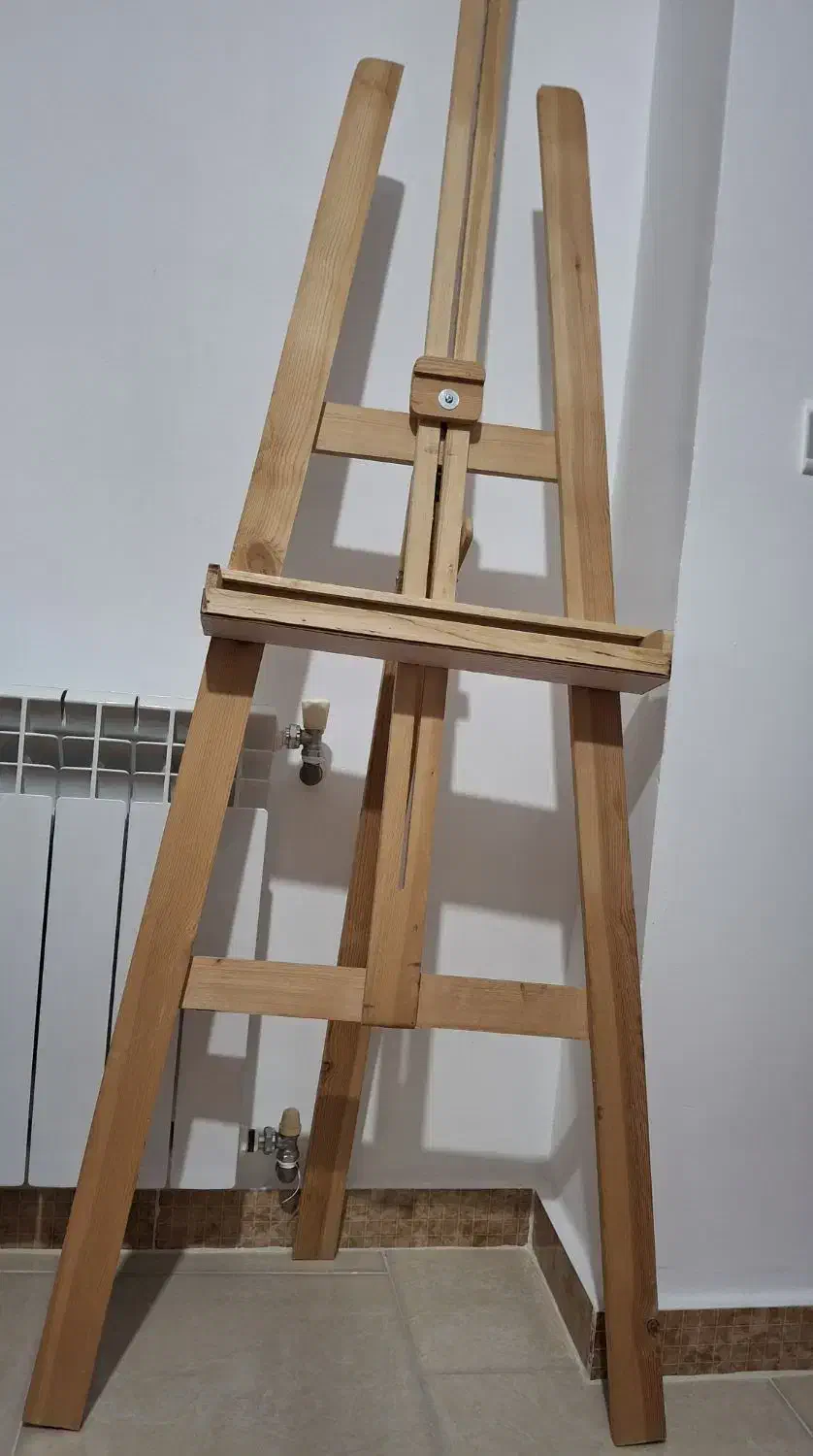 سه پایه نقاشی|لوازم التحریر|محمدیه-قزوین, |دیوار