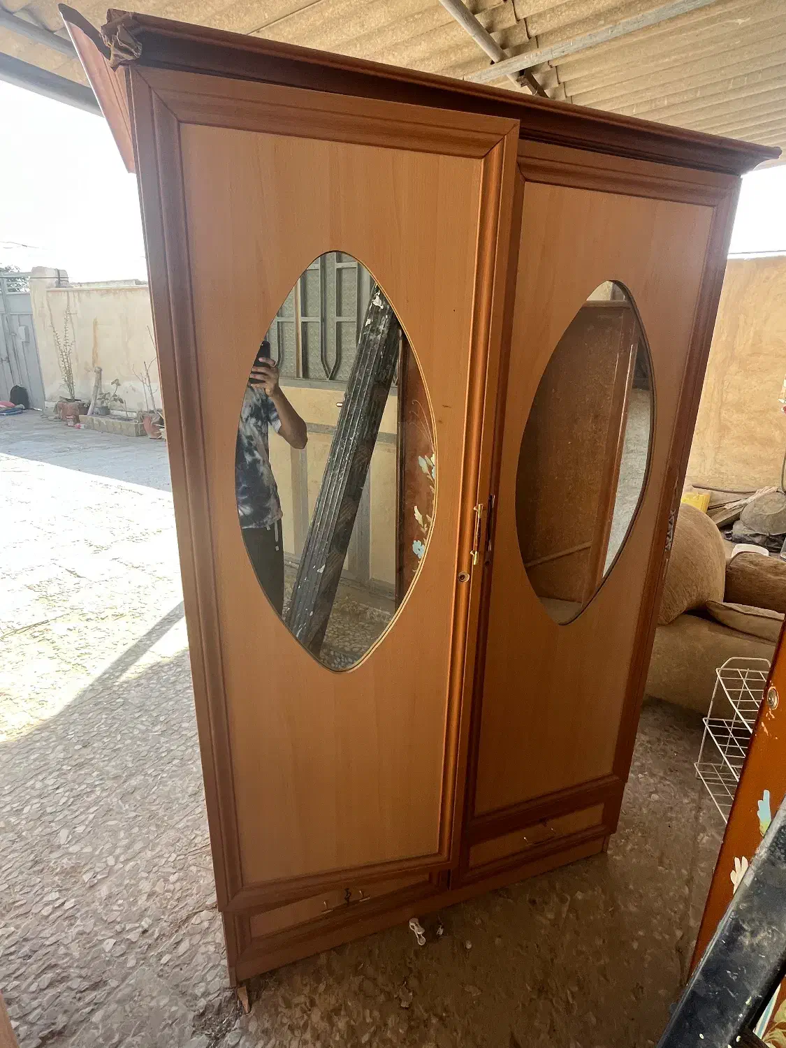 کمد با تخته MDF اصل و یک میزتلویزیون|میز تلویزیون|بندرلنگه, |دیوار