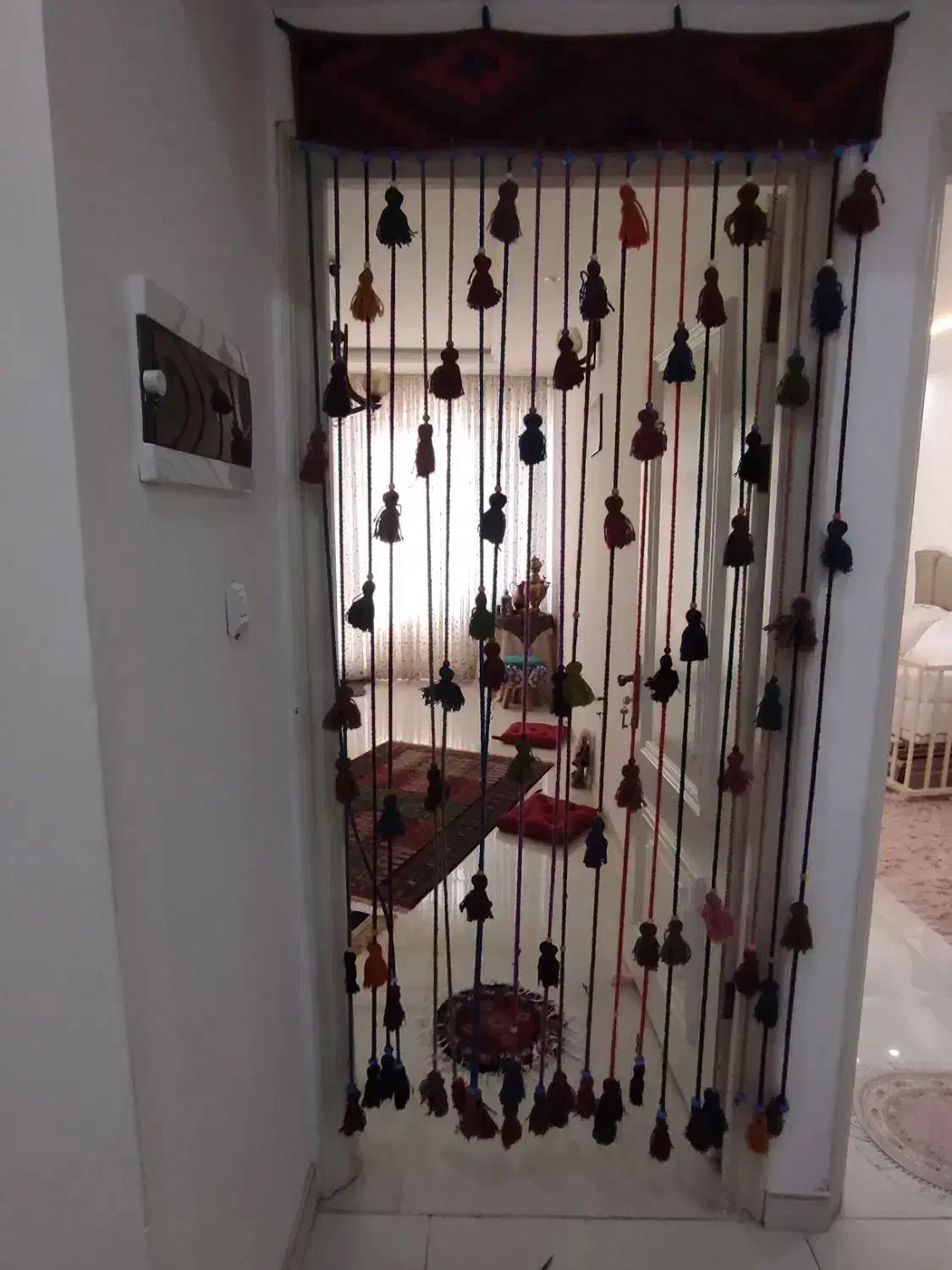 ریسه نخی|ریسه و چراغ تزئینی|تربتحیدریه, حسنی بالا|دیوار