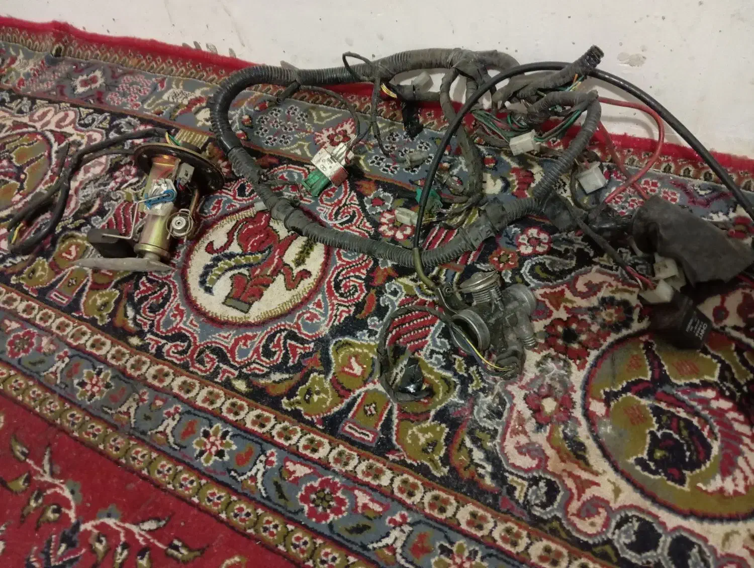 قطعات ویو لیفان 135|قطعات یدکی و لوازم جانبی|کاشمر, |دیوار