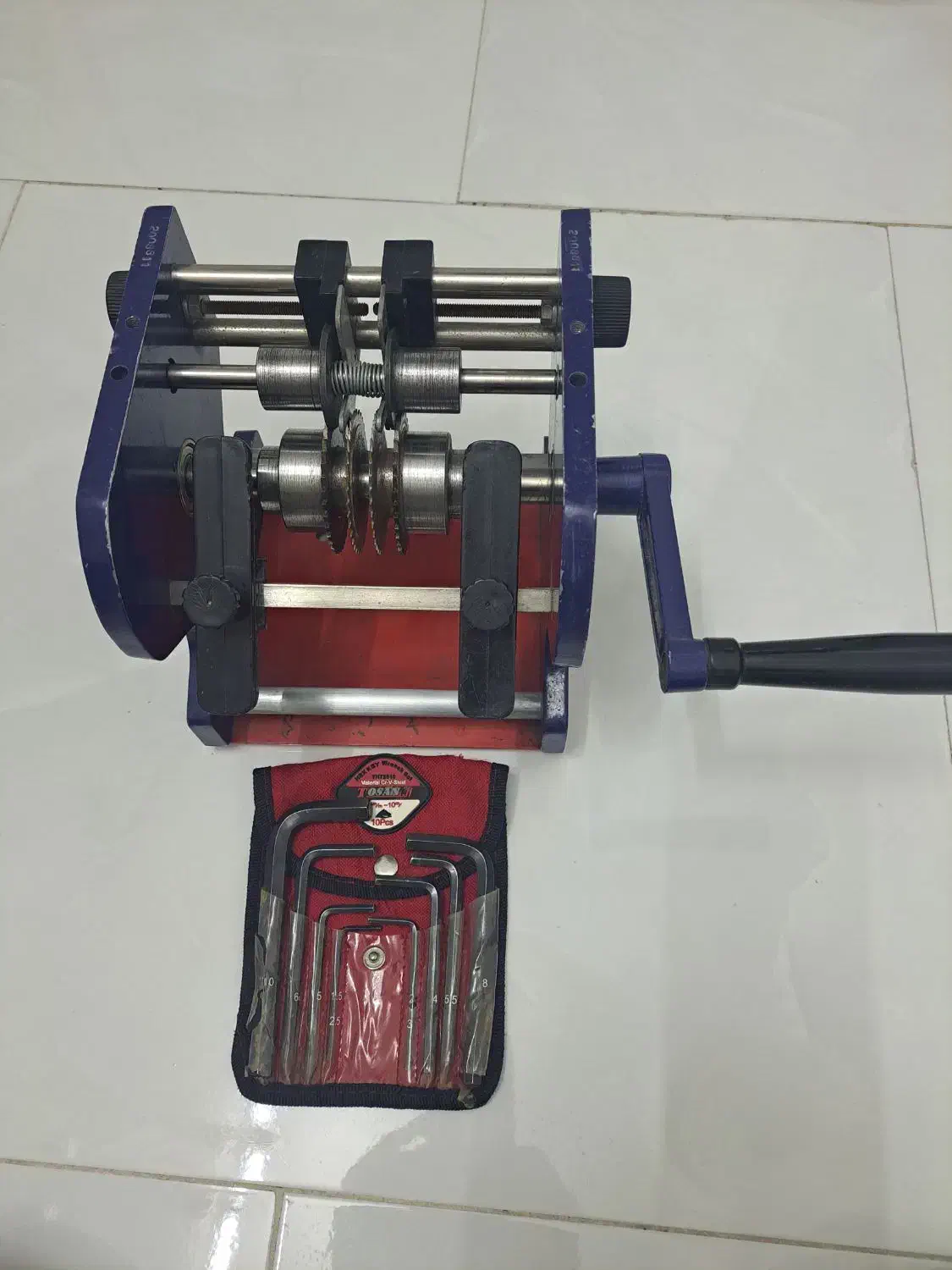 دستگاه برش قطعات آکسیال|ماشینآلات صنعتی|خمینیشهر, |دیوار