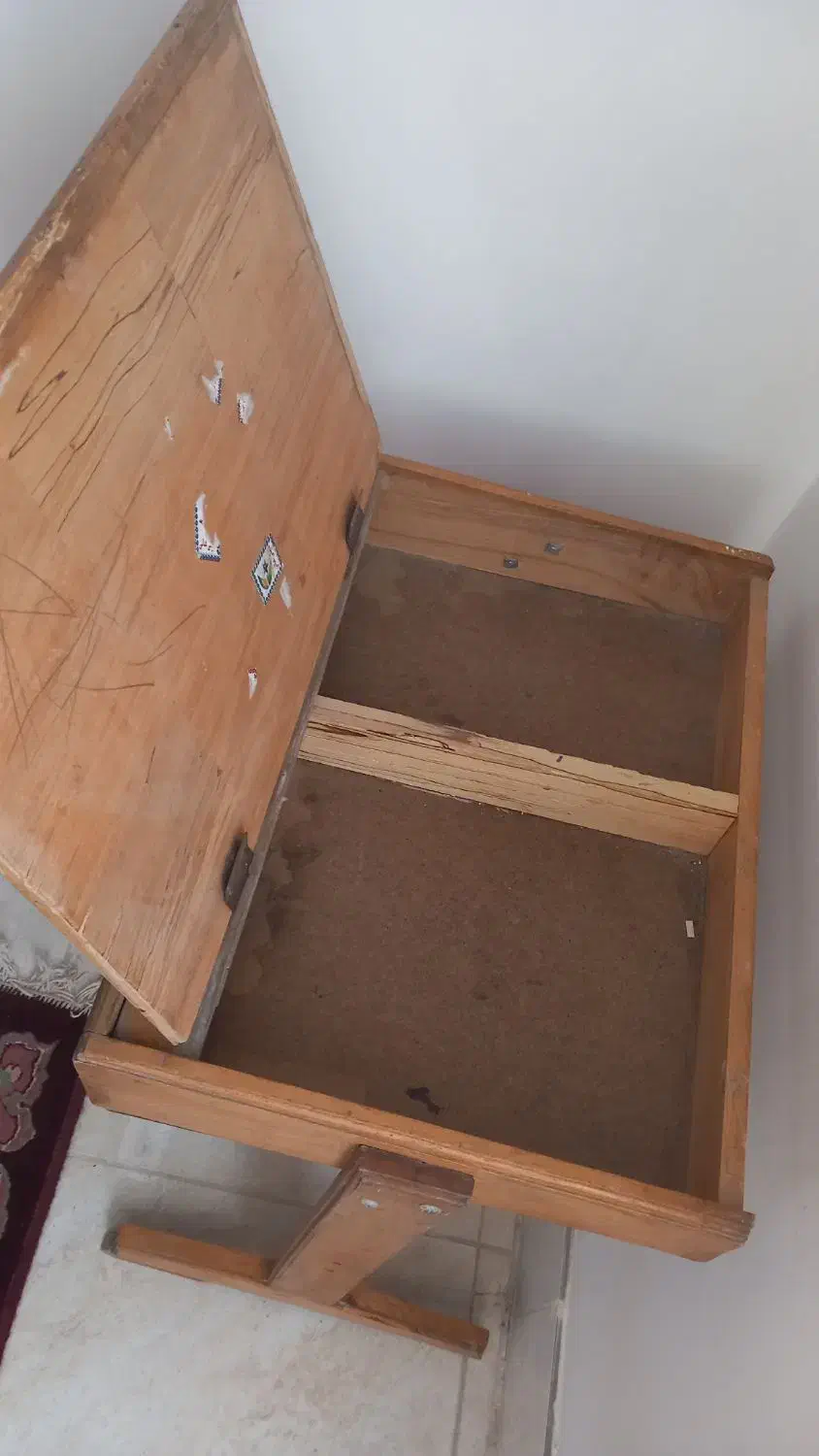 میز تحریر کودک|تخت و صندلی بچه|بجنورد, |دیوار