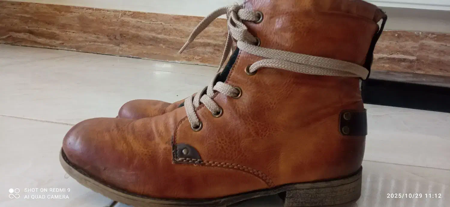 کفش|کیف، کفش، کمربند|سنندج, |دیوار