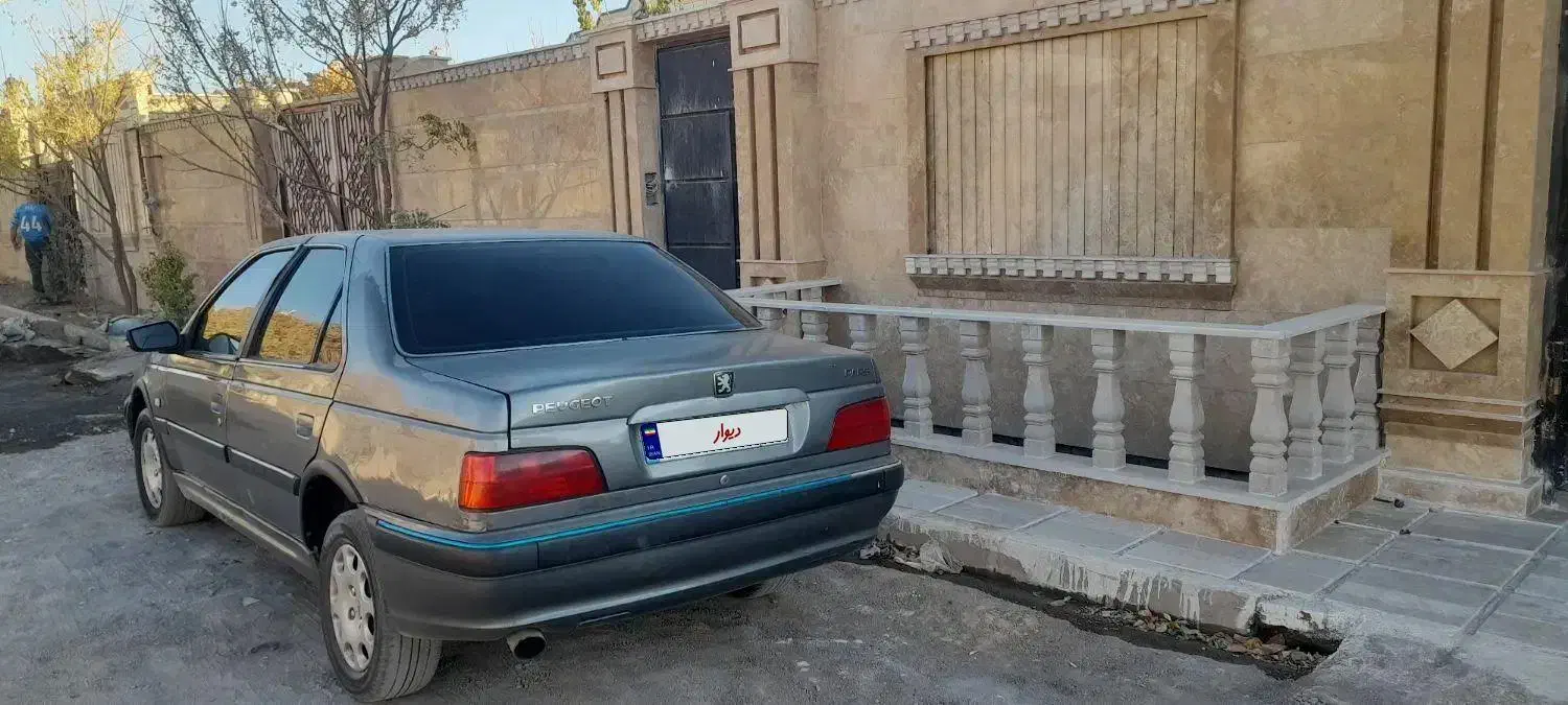 پارس سال|خودرو سواری و وانت|قم, چهل درخت‎|دیوار