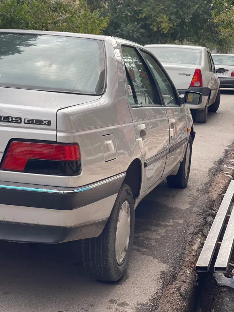 پژو ۴۰۵|خودرو سواری و وانت|خرمآباد, |دیوار