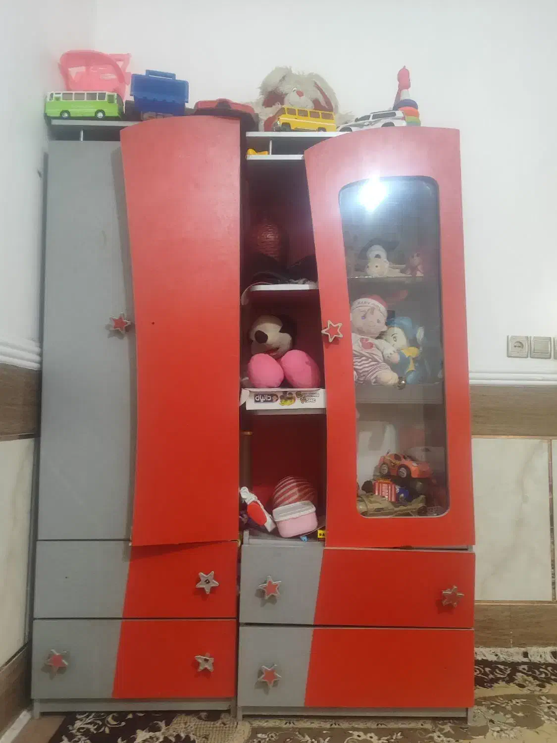 فروش تعدادی وسایل منزل|تخت و سرویس خواب|زاهدان, |دیوار