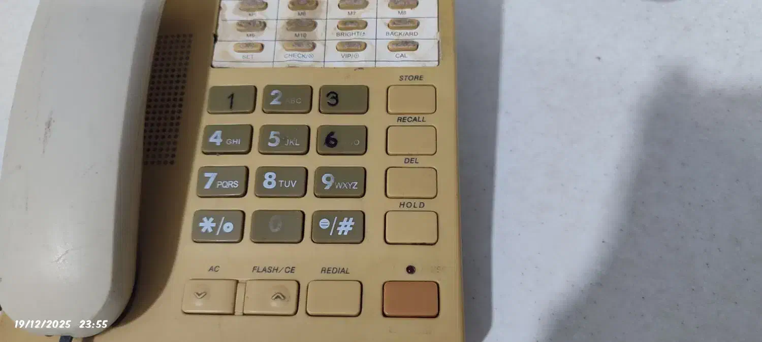 تلفن رومیزی 10 حافظه|تلفن رومیزی|بیرجند, |دیوار