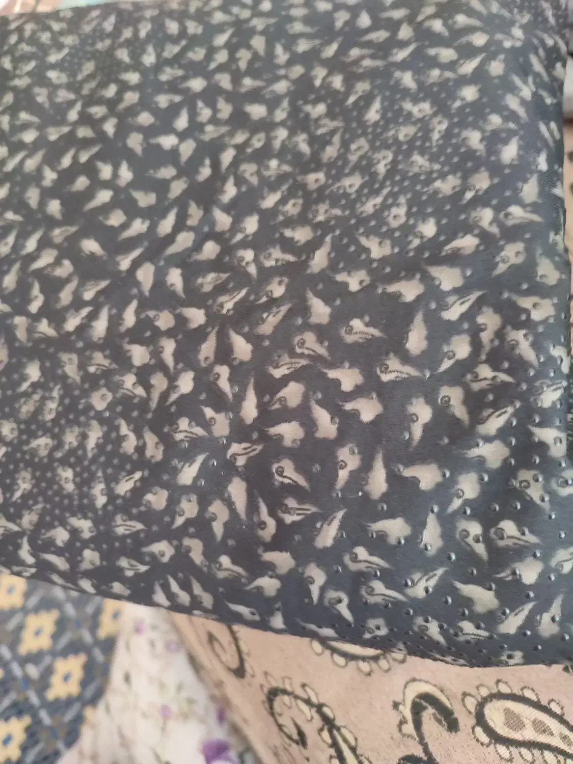 یک قواره چادر|لباس|کرمان, |دیوار