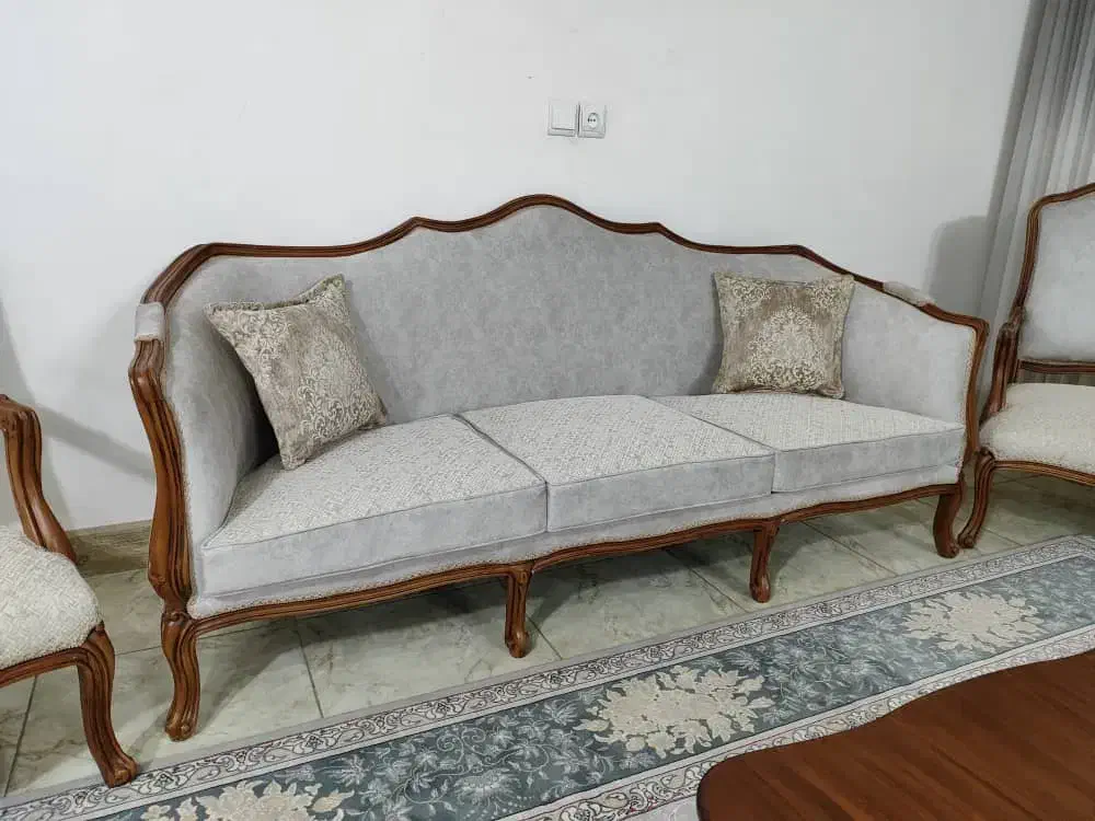 مبل کویین فرانسوی۸نفره بامیز(هنوزاستفاده نکردیم|مبلمان خانگی و میز عسلی|ابریشم, |دیوار