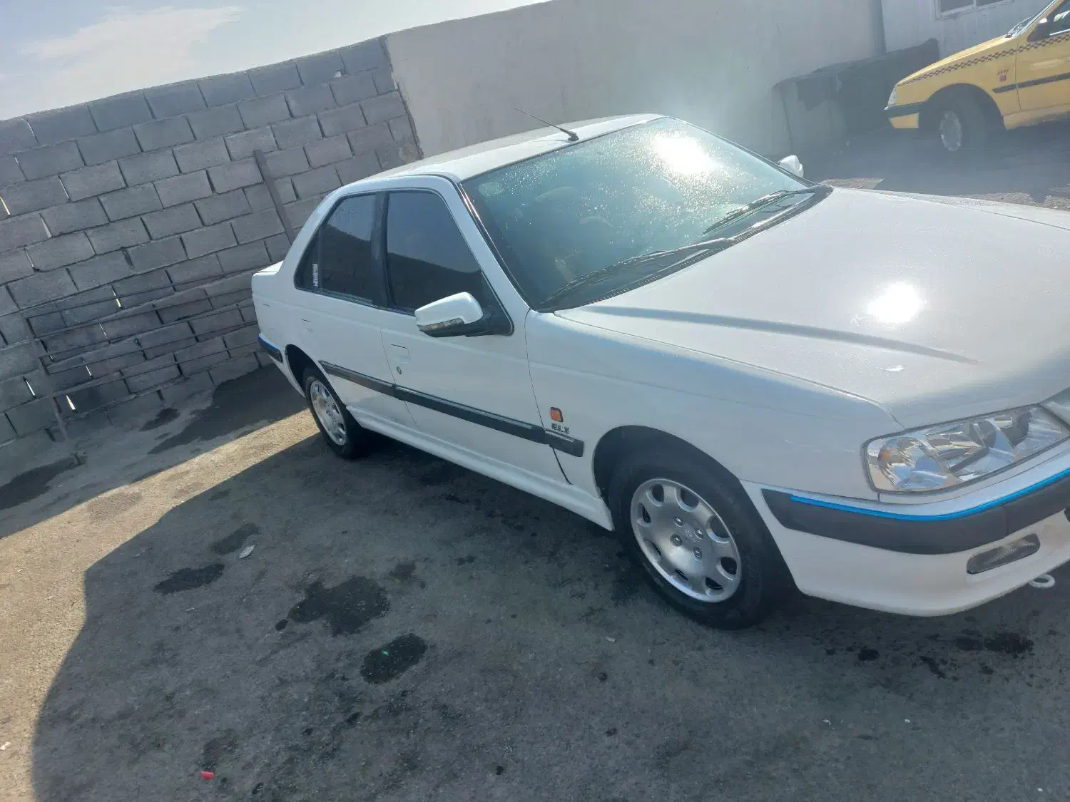 پژو پارس نقد و معاضه|خودرو سواری و وانت|قم, تعویض پلاک|دیوار