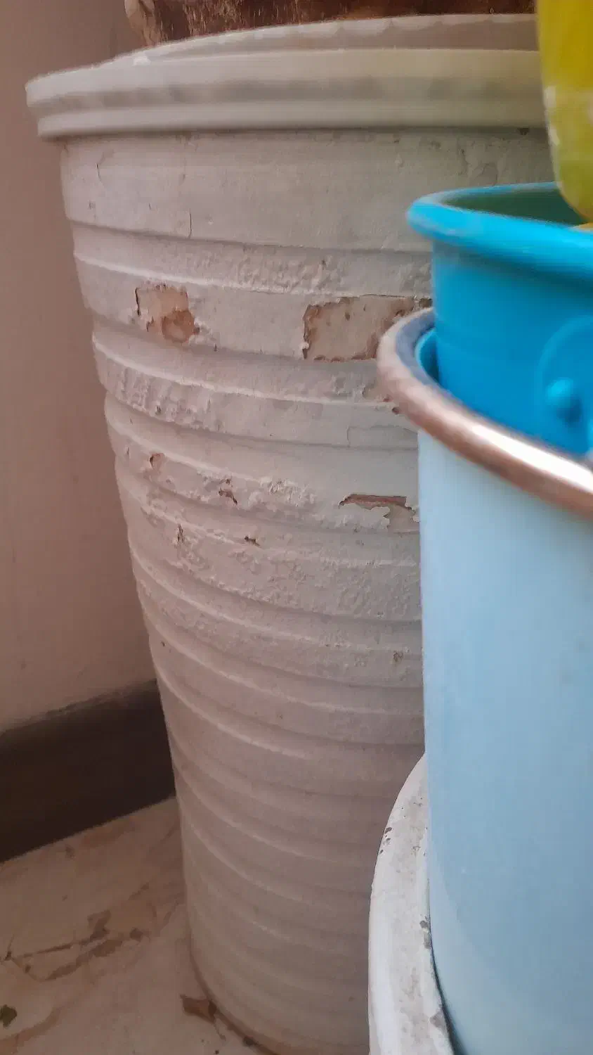 گلدان پلاستیکی و سفالی ۱۴ عدد|گل و گیاه طبیعی|پاکدشت, شهرک امام رضا|دیوار