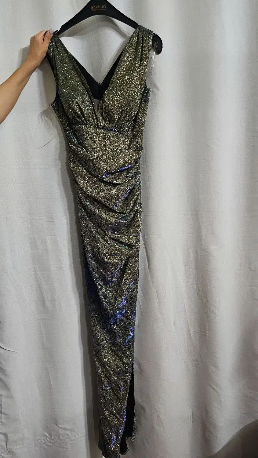 لباس شب در حد نو|لباس|خمینیشهر, |دیوار