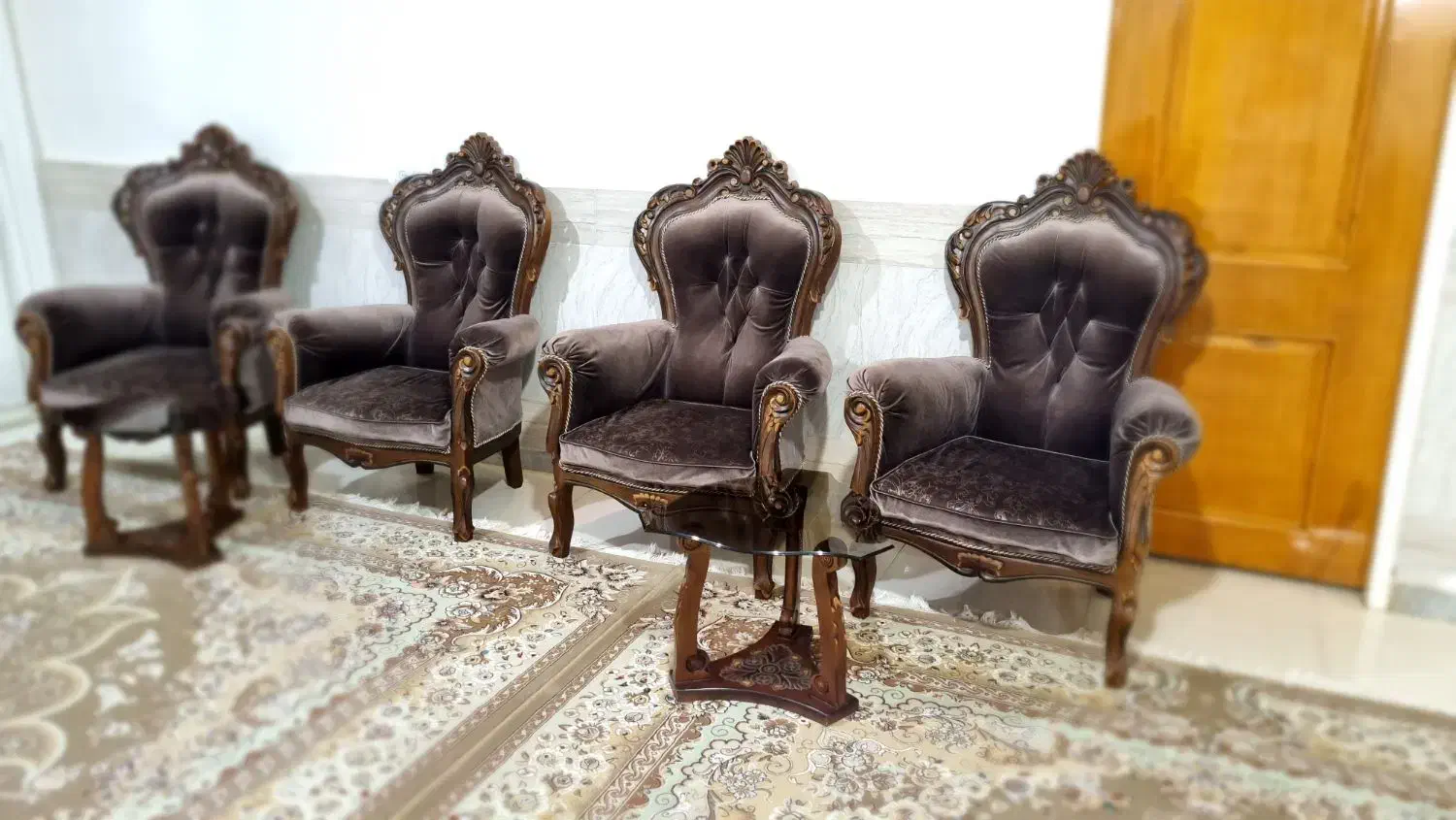 مبل چوبی|مبلمان خانگی و میز عسلی|شاهینشهر, گزبرخوار|دیوار