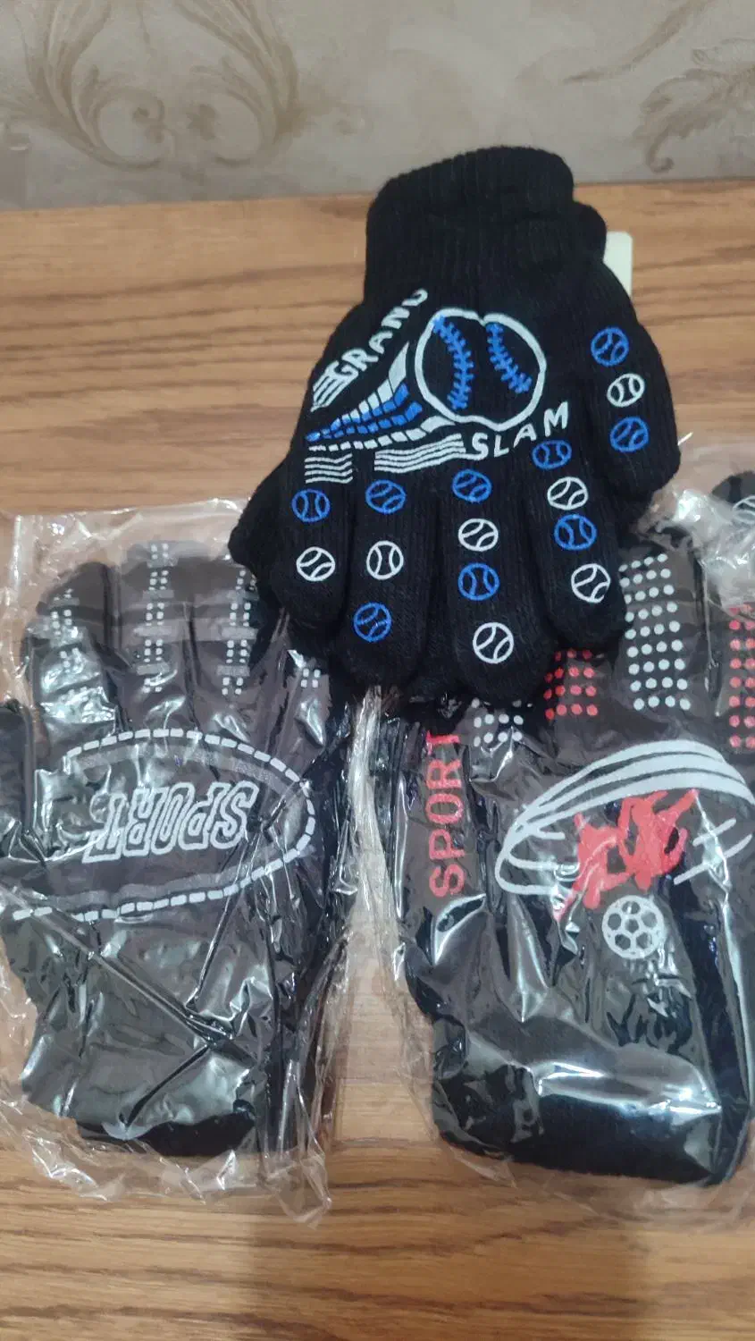 دستکش بچگانه ارزان|کفش و لباس بچه|خرم‌آباد, |دیوار