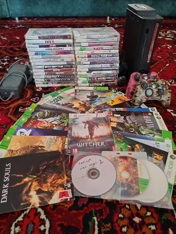 xbox 360 elite 120gb کپی خور دو دسته اصلی|کنسول، بازی ویدئویی و آنلاین|تهران, جوانمردان (اندیشه)|دیوار
