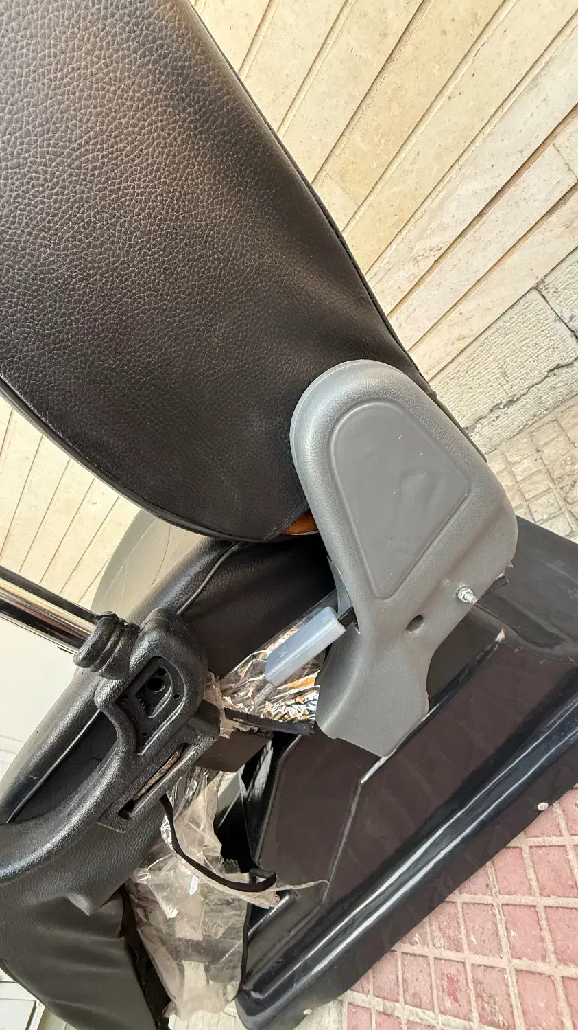 صندلی آرایشگاهی|آرایشگاه و سالن‌های زیبایی|تبریز, |دیوار