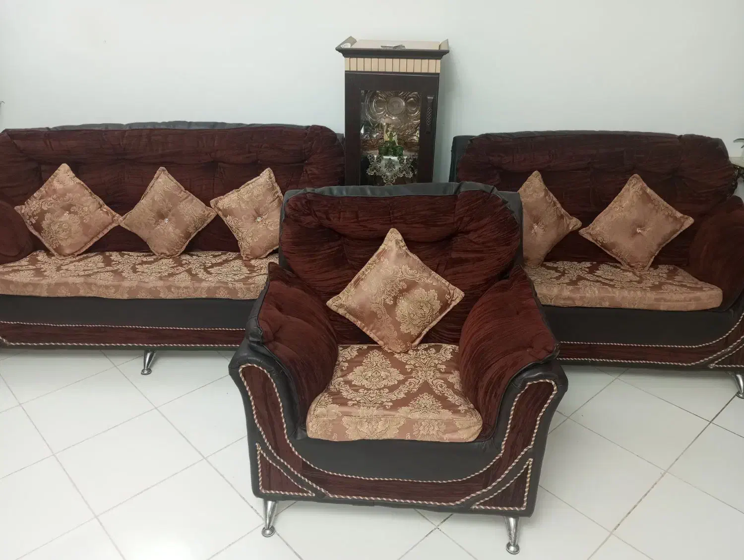 مبل راحتی 6نفره|مبلمان خانگی و میز عسلی|ورامین, ورامین|دیوار